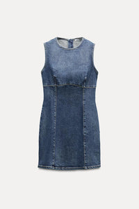 Robe courte
