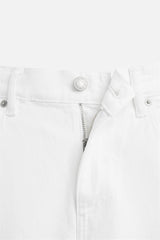 SHORT EN DENIM COUPE CLASSIQUE