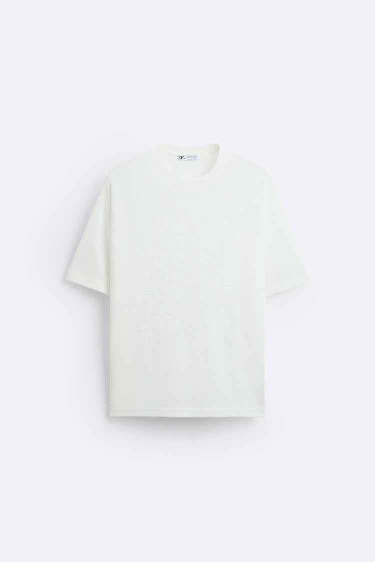 T-SHIRT BRODÉ