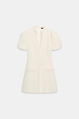 ROBE COURTE À MANCHES BOUFFANTES