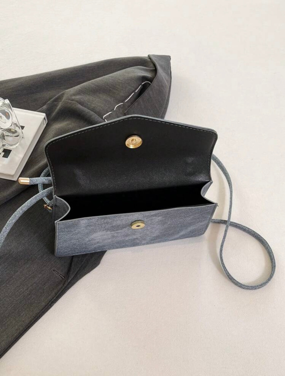 Sac à main avec ceinture décorative - Bleu Azur