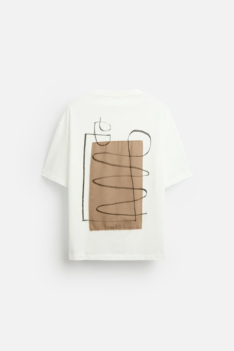 T-shirt avec pièce