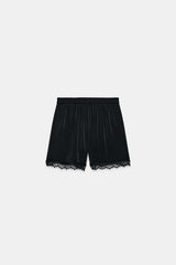 SHORT SATINÉ DENTELLE