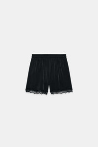 SHORT SATINÉ DENTELLE