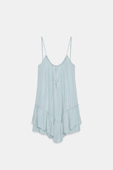 ROBE COURTE FLUIDE À VOLANT
