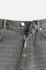 SHORT EN DENIM COUPE CLASSIQUE