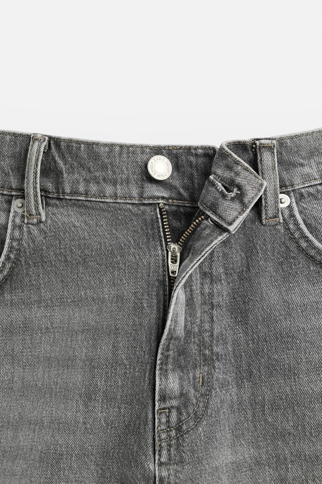 SHORT EN DENIM COUPE CLASSIQUE