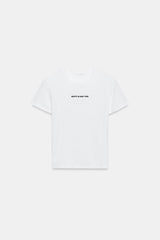 T-SHIRT MANCHES COURTES ET INSCRIPTION
