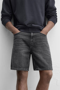 SHORT EN DENIM COUPE CLASSIQUE