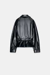 BLOUSON EN MATIÈRE SYNTHÉTIQUE AVEC CEINTURE