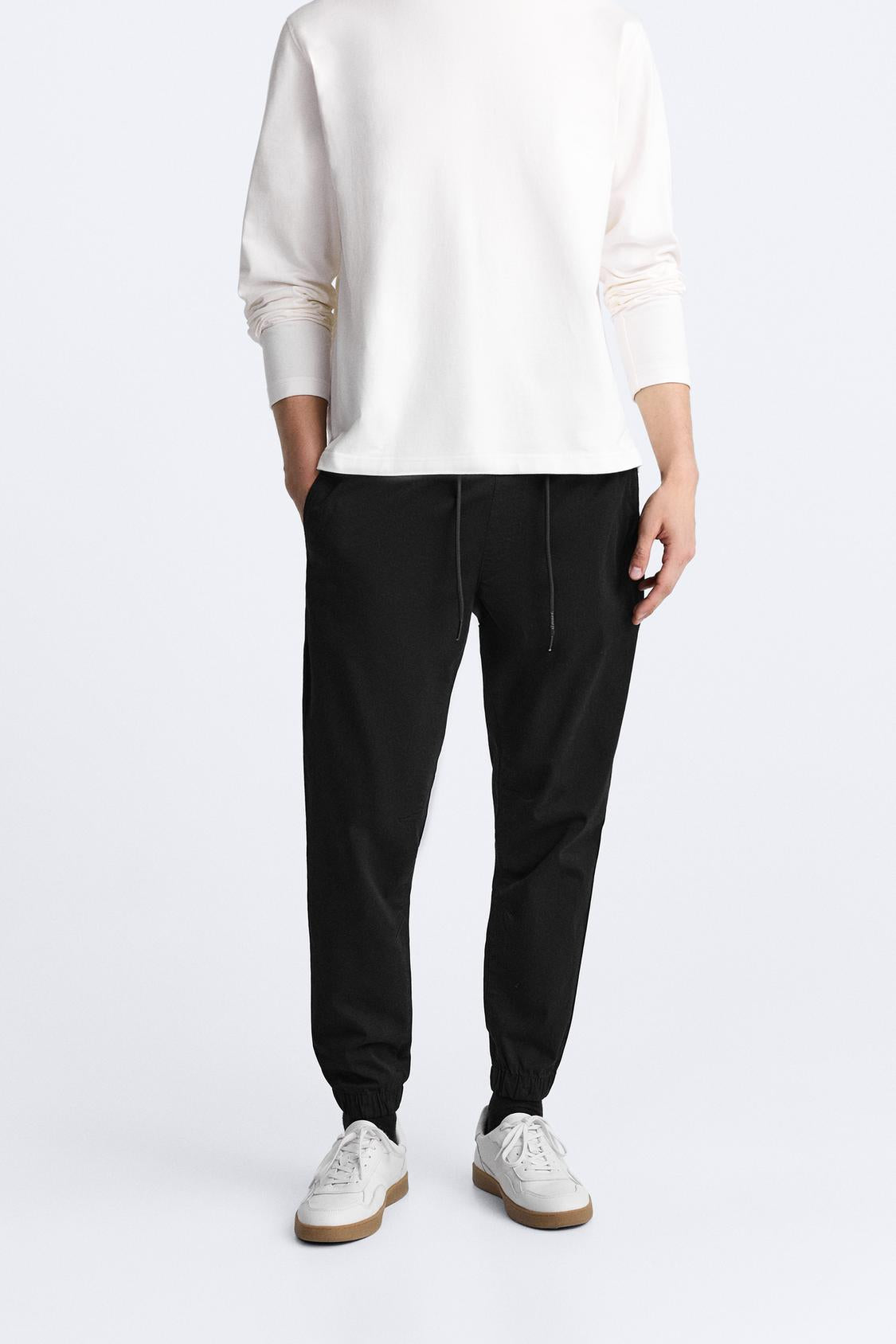 PANTALON DÉLAVÉ AVEC TAILLE JOGGING