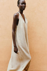 ROBE MI-LONGUE RUSTIQUE ET AMPLE