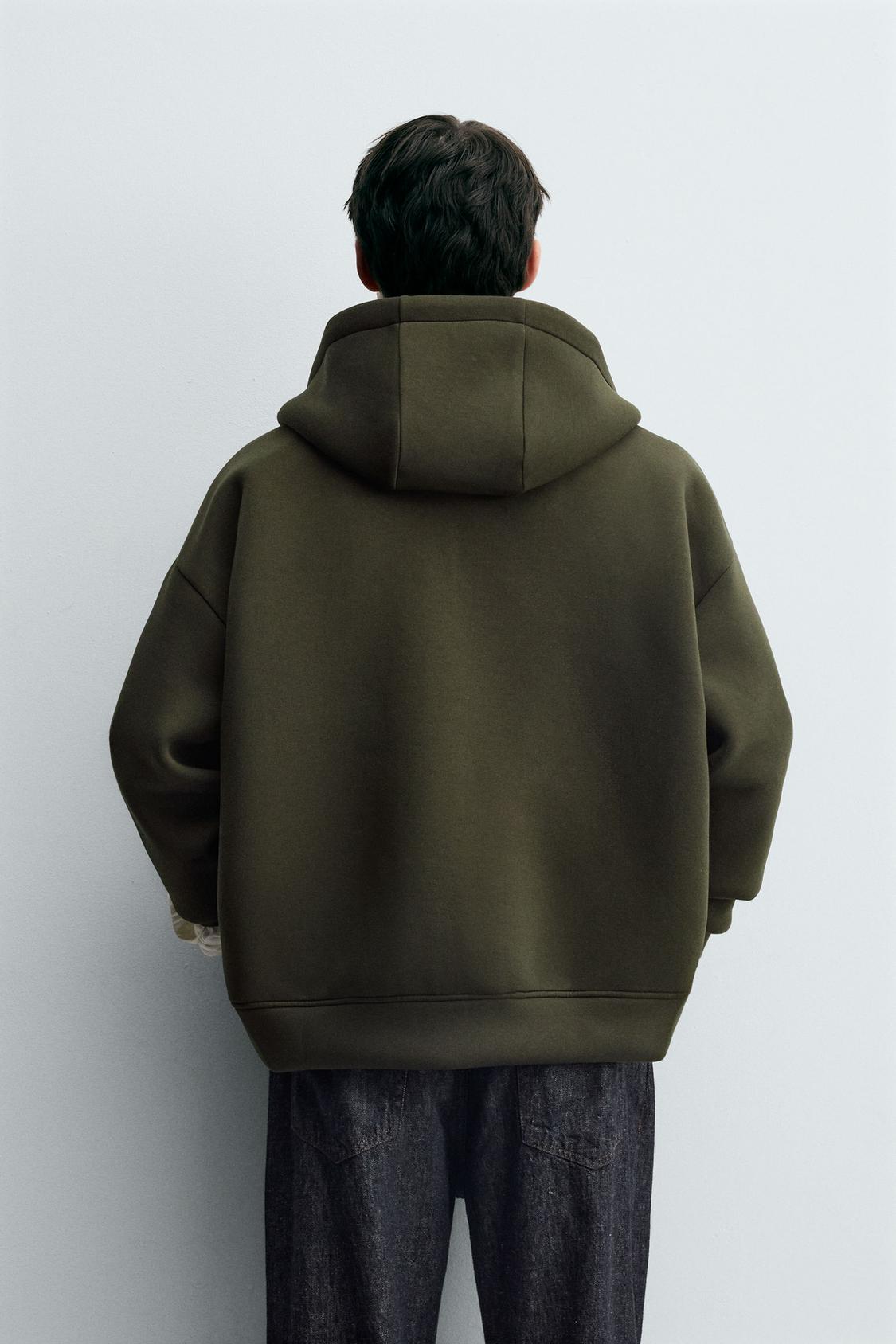 SWEAT À CAPUCHE EFFET NEOPRÈNE