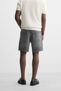 SHORT EN DENIM COUPE CLASSIQUE