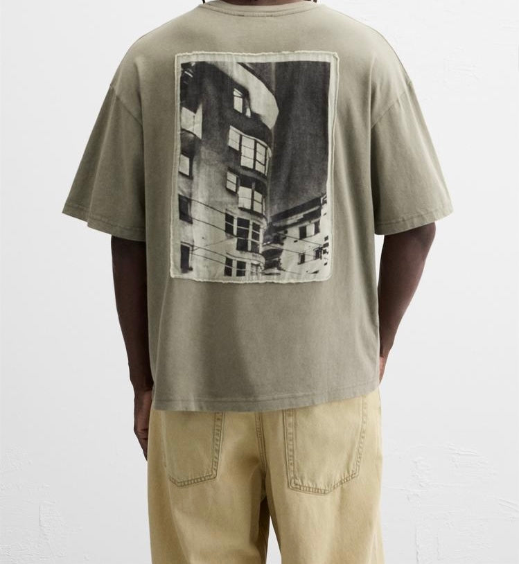 T-SHIRT AVEC PIÈCE PHOTOGRAPHIQUE