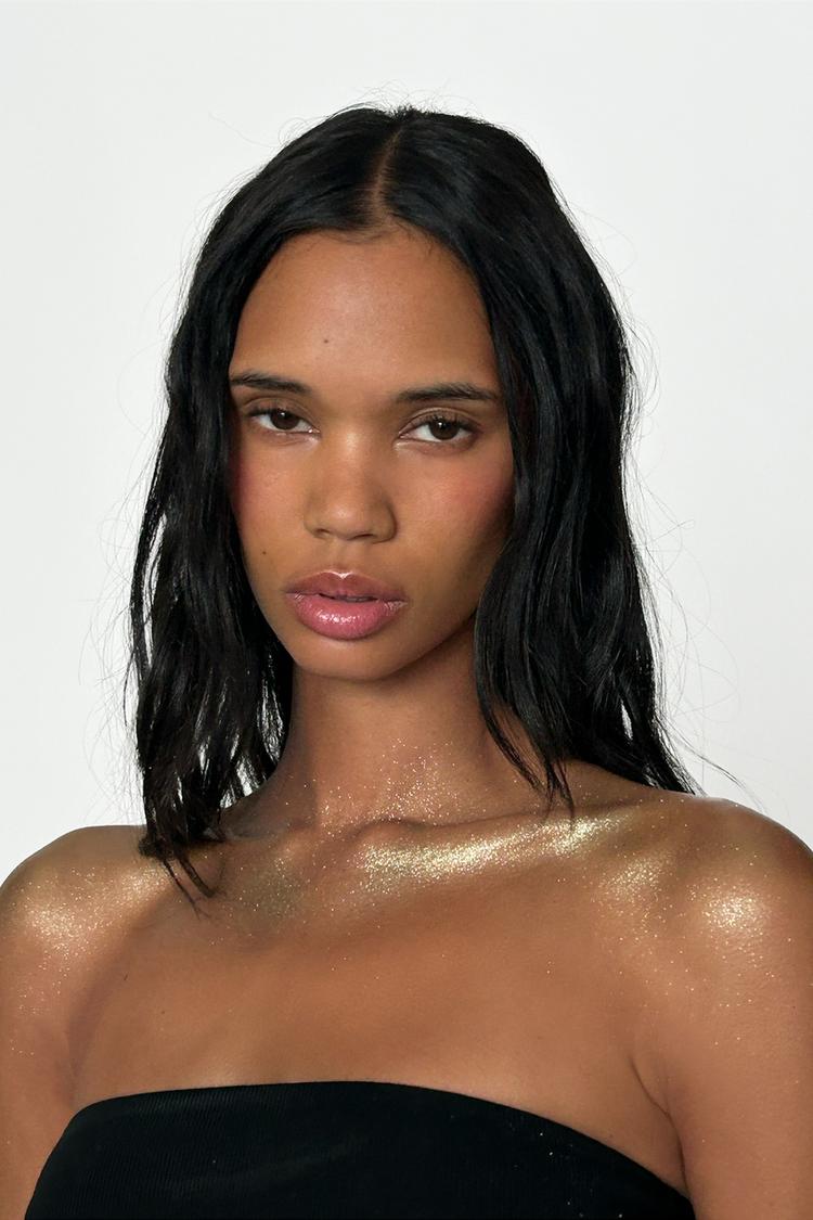 Zara Golden Decade Body Glitter Spray