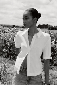 CHEMISE MANCHES COURTES AVEC LACETS EN RAMIE