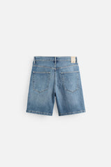 SHORT EN DENIM COUPE CLASSIQUE