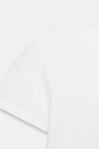 T-SHIRT MANCHES COURTES ET INSCRIPTION