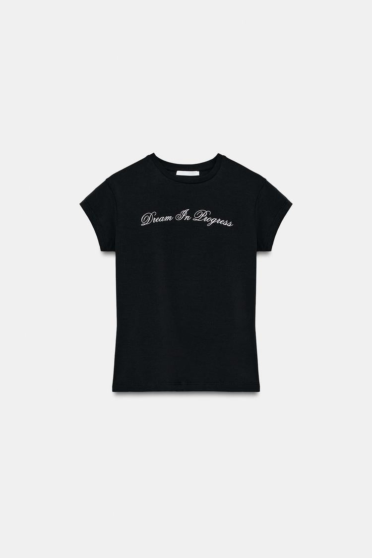 T-SHIRT À INSCRIPTION SUR LE DEVANT