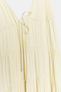 ROBE LONGUE SATINÉE À PLIS