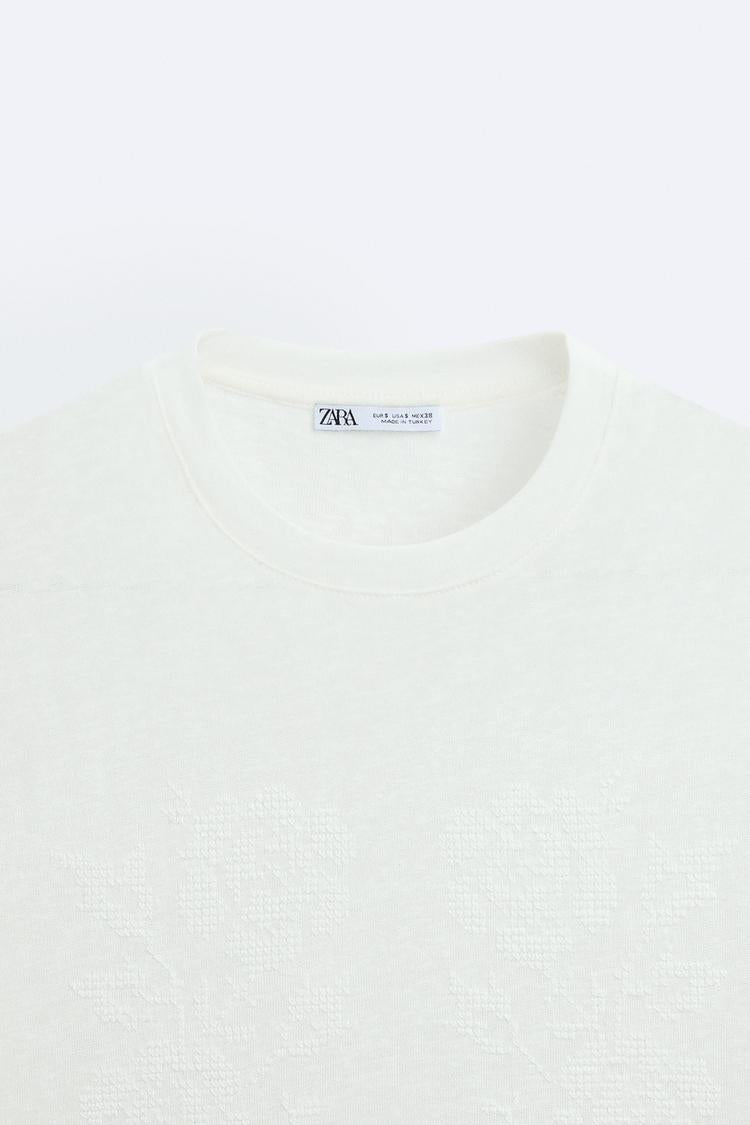 T-SHIRT BRODÉ
