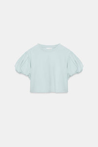 T-SHIRT COURT À MANCHES AMPLES
