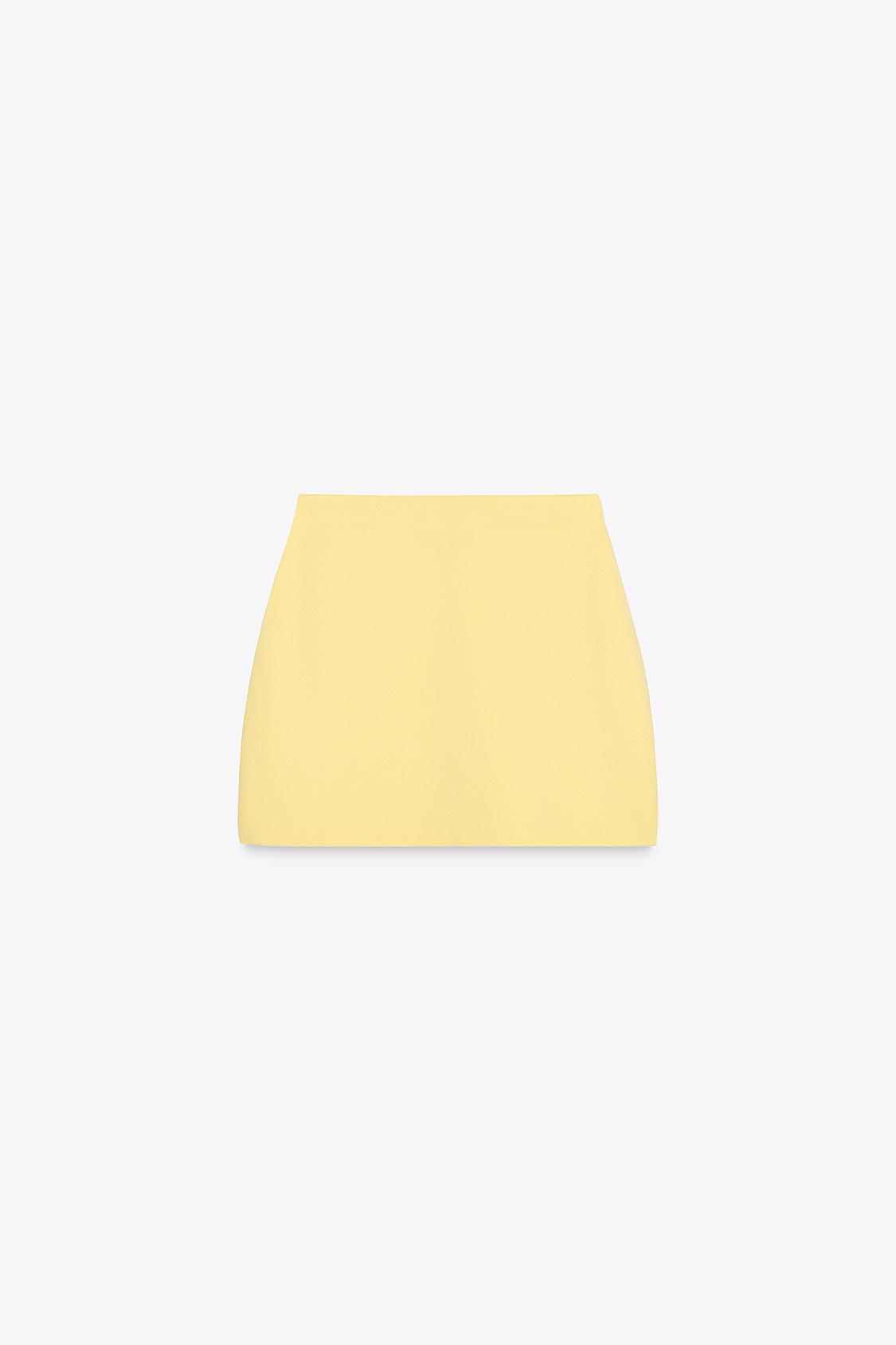 MINI JUPE EN MAILLE