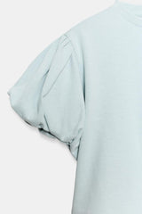 T-SHIRT COURT À MANCHES AMPLES