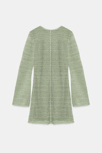 ROBE COURTE EN CROCHET ET FANTAISIE
