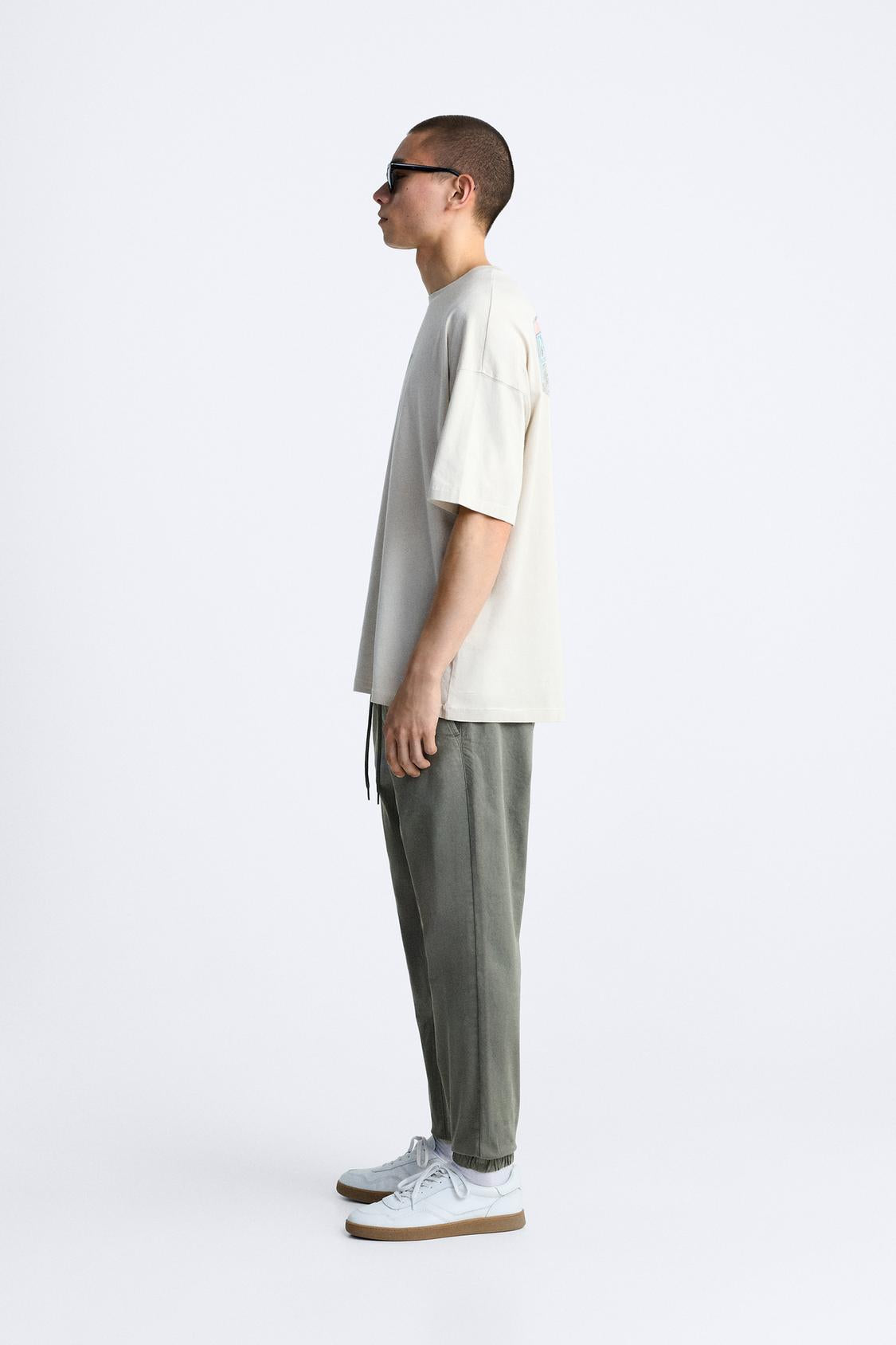 PANTALON DÉLAVÉ AVEC TAILLE JOGGING