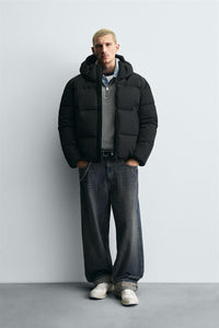 VESTE REMBOURRÉE À CAPUCHE