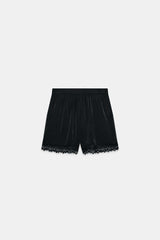 SHORT SATINÉ DENTELLE