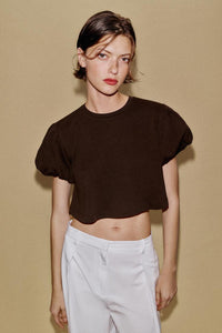 T-SHIRT COURT À MANCHES AMPLES