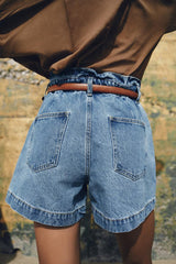 SHORT BAGGY AVEC CEINTURE