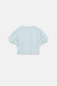 T-SHIRT COURT À MANCHES AMPLES