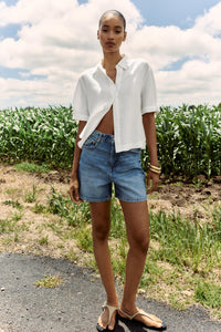 CHEMISE MANCHES COURTES AVEC LACETS EN RAMIE