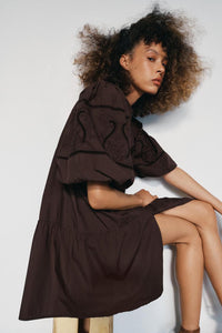 ROBE COURTE EN POPELINE BRODÉE