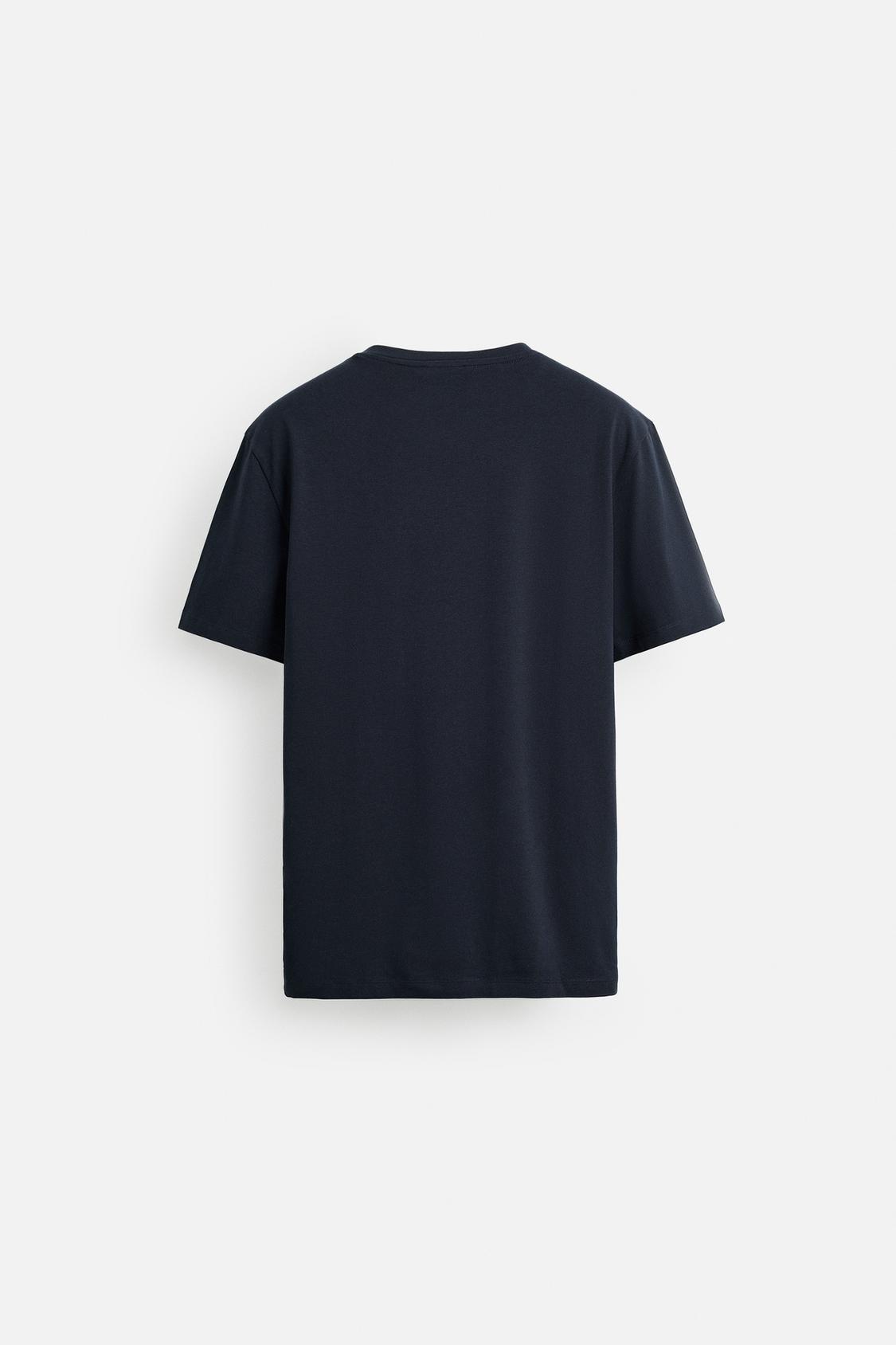 T-SHIRT SLIM FIT BASIQUE